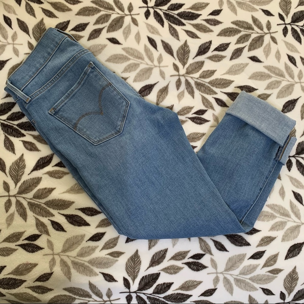 Levi’s skinny jeans
